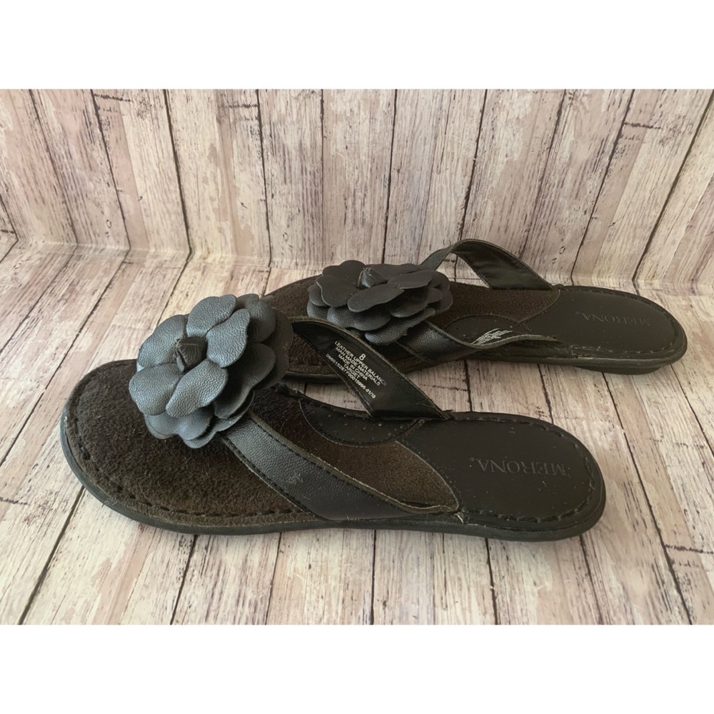 Merona flip flop sandals Sz 8